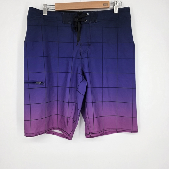 Hang Ten Other - Hang Ten Gradient Grid Pattern Board Shorts 30.